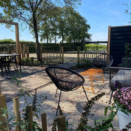 Slapen Bij Uppruna Chaam Exterior foto